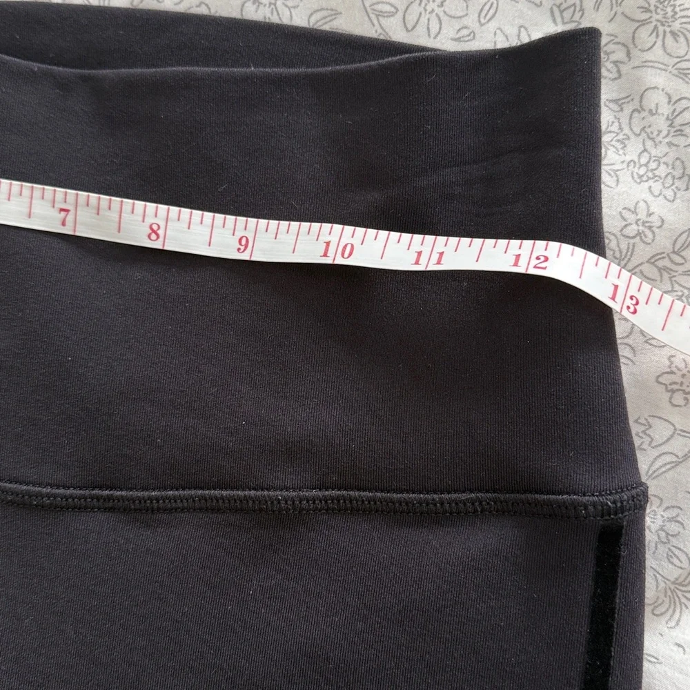 Alo Yoga Flocked High-Waist Moto Leggings Full‎ Length Size Small